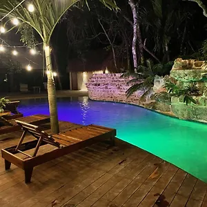 Apartahotel Xoot Ka Ana Luxury, Paraiso